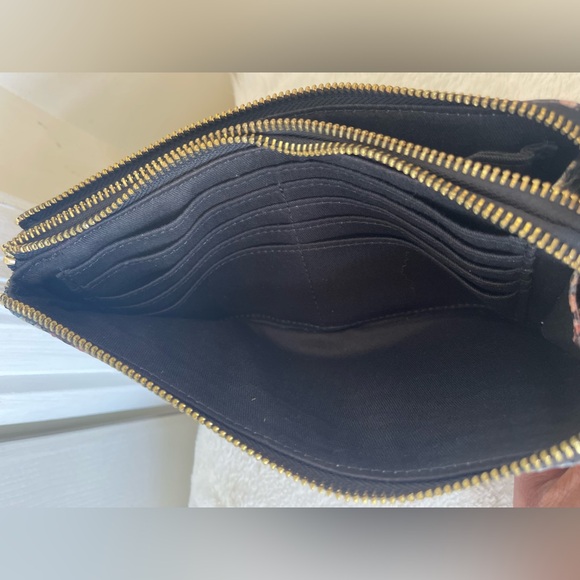 Lodis snake print clutch EUC - Picture 5 of 9